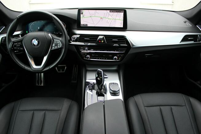 BMW 518 Salon PL FV23% Skóra Nawigacja LED Ambient Serwis ASO Gwarancja