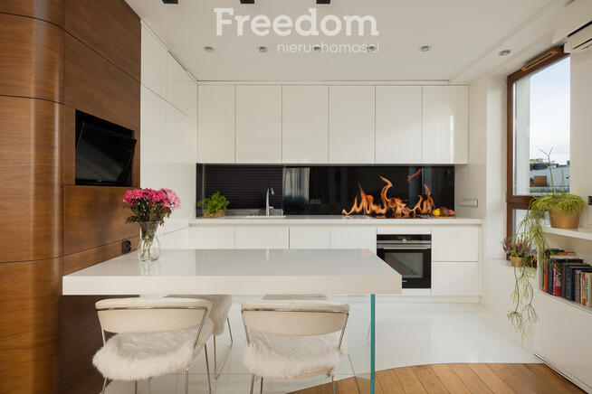 4 pokoje, Atelier Żoliborz, komórka, garaż