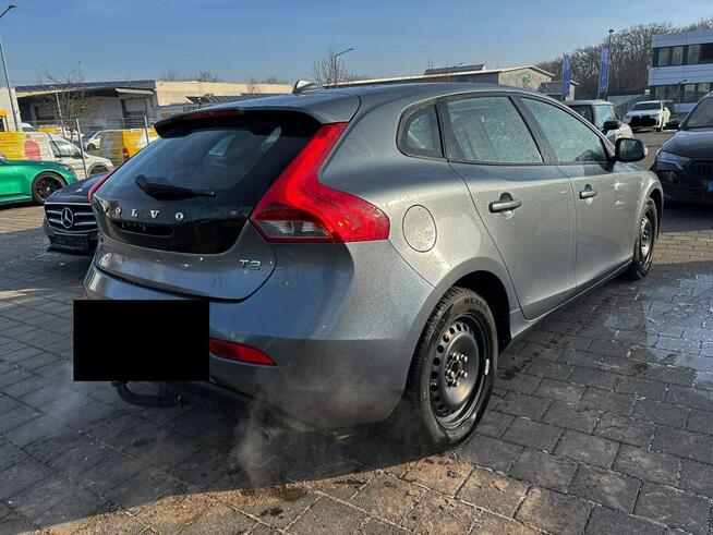 Volvo V40 1.6 benzyna YOU 120KM BIXENON pdc BEZWYPADEK 2015