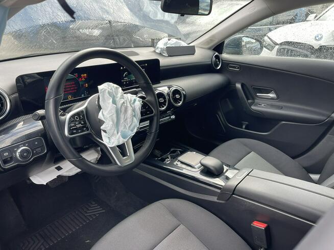 Mercedes CLA 180 ShootingBrake Automat Podgrzewanie Kamera Klimatronik