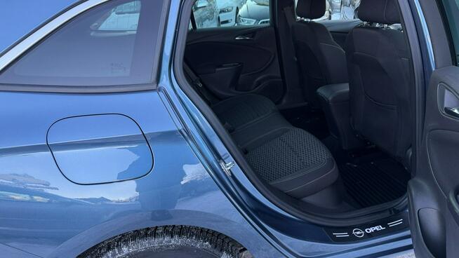 Opel Astra Benzyna Zarejestrowany Ubezpieczony