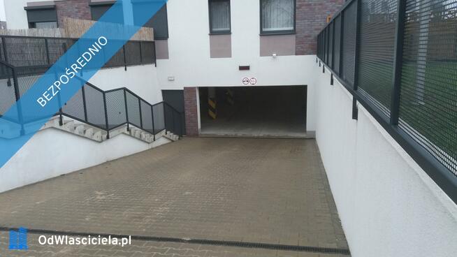 Obniżka ceny. Miejsce postojowe w garażowcu- Nowa Cukrownia.