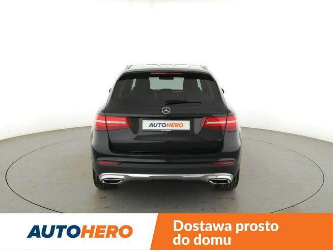 Mercedes GLC 220 4x4, Kamera, Skóra, Panorama, Podg.fotele, Navi