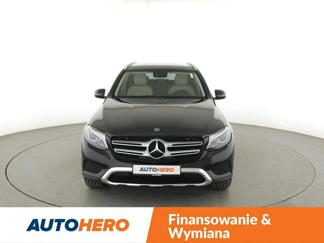 Mercedes GLC 220 4x4, Kamera, Skóra, Panorama, Podg.fotele, Navi