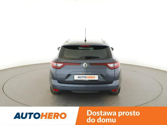 Renault Megane navi klima czujniki parkowania bluetooth