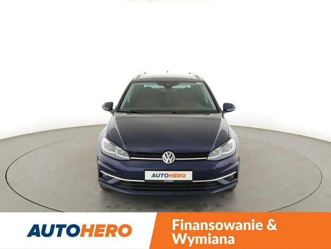Volkswagen Golf Highline automat 150KM virtual navi PDC-kamera climatronic ACC LED