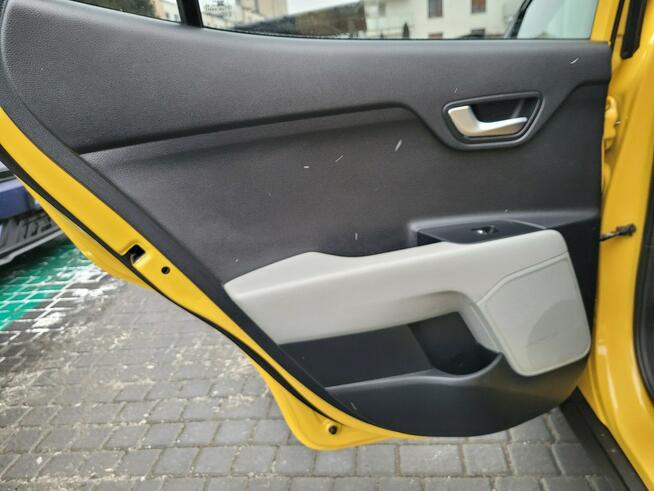 Kia Stonic FV23%/Automat/120KM/Business Line/pierwszy właściciel/MHEV