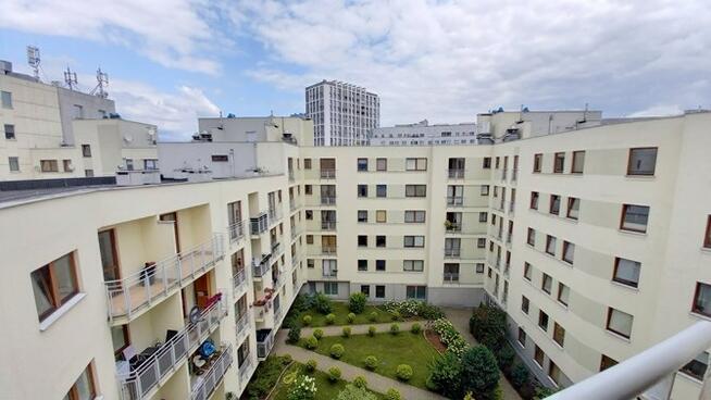 Przytulna kawalerka z komórką - Garibaldiego 4