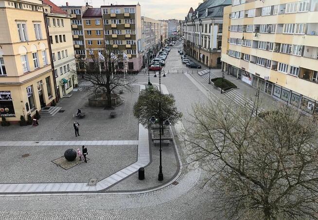 Do wynajęcia mieszkanie w ścisłym centrum Legnicy - Rynek 16