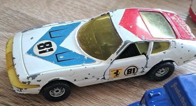 Sprzedam Modele Aut samochodziki prl