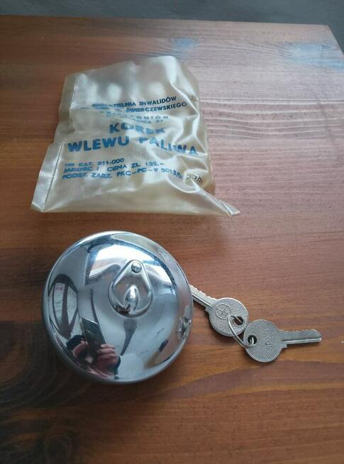 Korek paliwa Warszawa, Syrena ORYGINAŁ kolekcjonerski