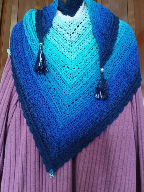 Chusta zrobiona szydelkiem