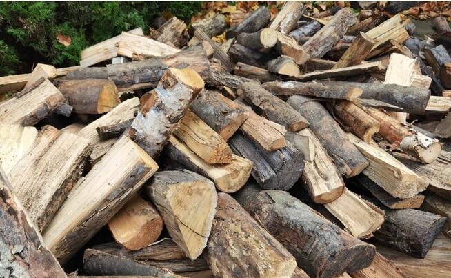 Drewno Kominkowe Opałowe Gałęziówka Dąb Buk Grab Sosna