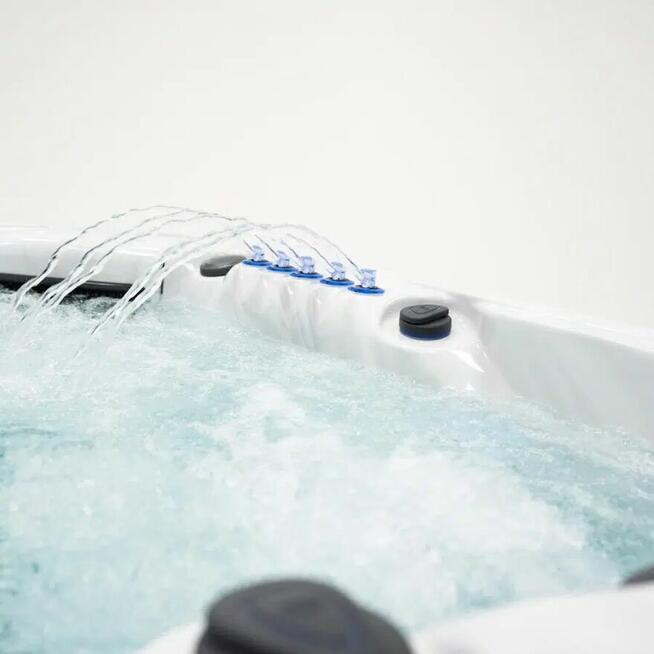 Jacuzi ogrodowe wanny spa