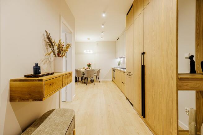 Mieszkanie o pow.50m2, VII p.,winda, duży balkon, Podmiejska