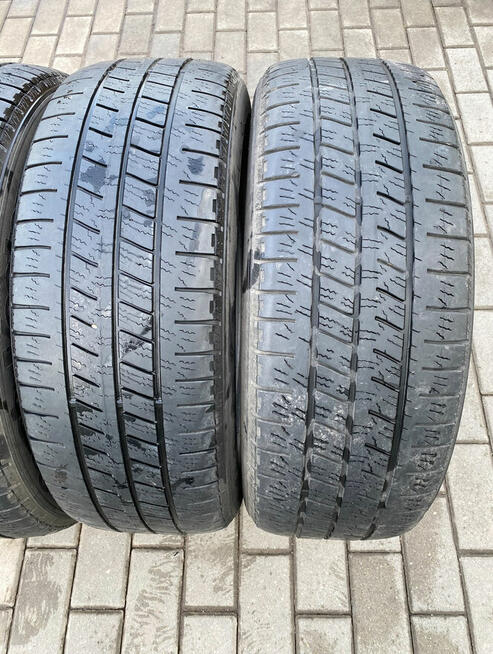 Opony wielosezonowe GOODYEAR 215/60 r17
