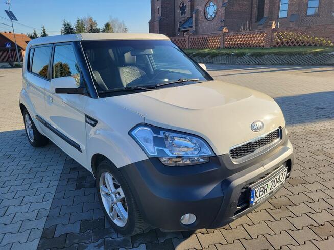 Kia Soul I (2009 - 2014) 1.6 stan dobry, bez dwumasy.