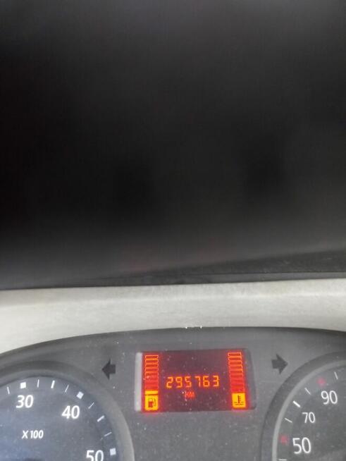 Renault Trafic 2,5 DCI 2008r