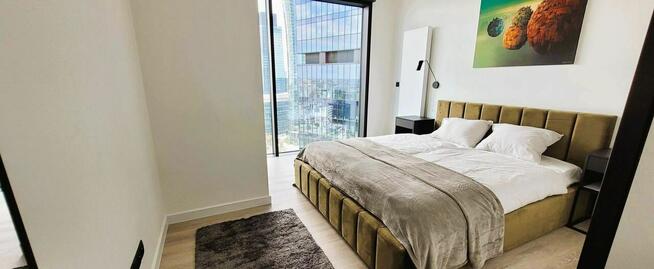 Luksusowy apartament 3-pokojowy na 25. piętrze