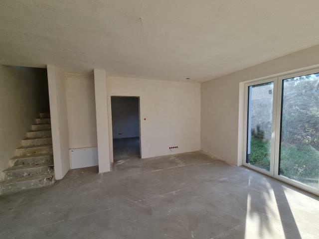 Dom Kazimierów gm. Halinów, Truskawkowa