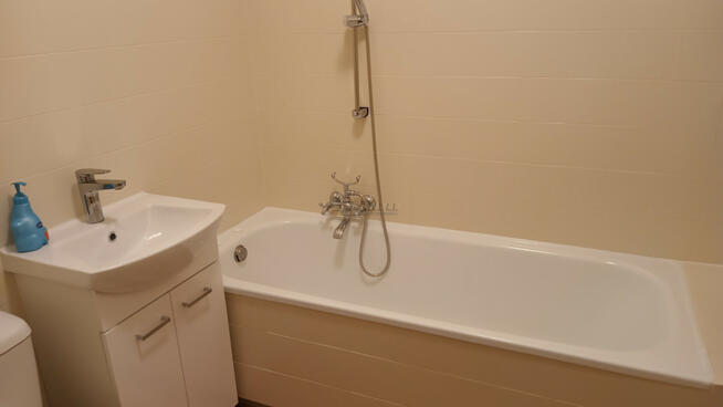 Mieszkanie Warszawa gm. Wola Wola, Chłodna