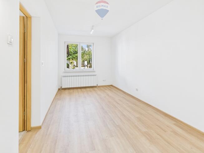 Lokal usługowy – na biuro, usługi, cele mieszkalne