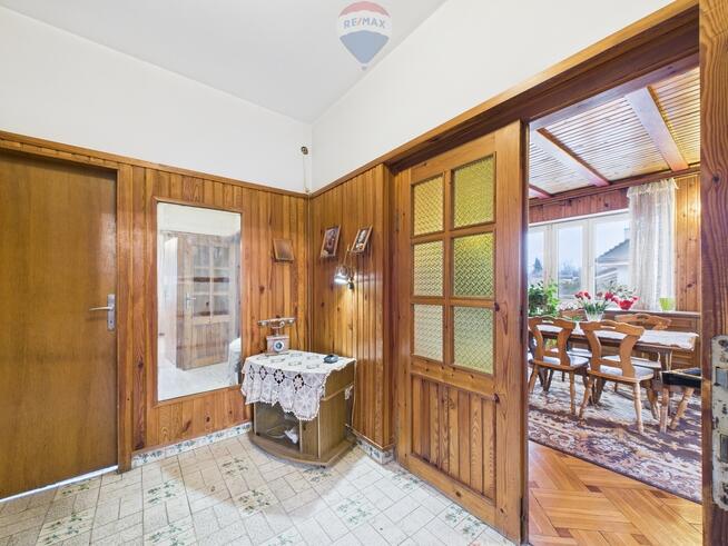 Dom wolnostojący z ogrodem i kominkiem – Wawer