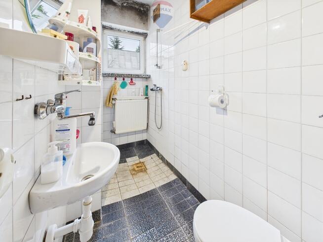 Dom wolnostojący z ogrodem i kominkiem – Wawer