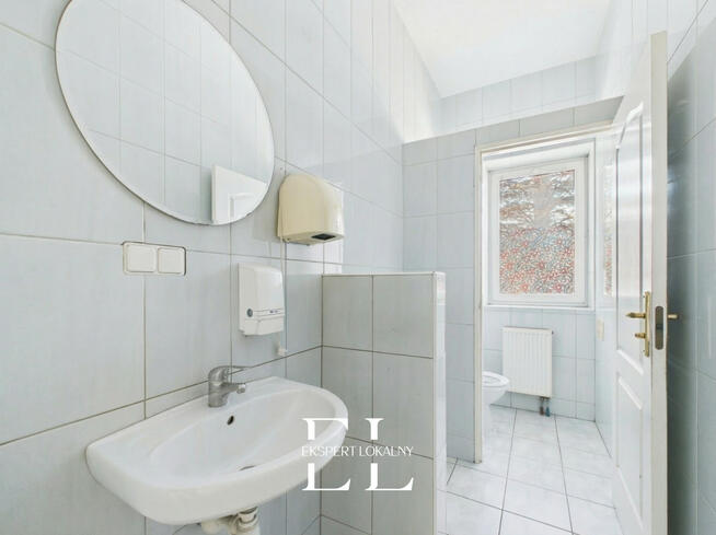 Działka usługowa Siestrzeń gm. Żabia Wola, Bliska