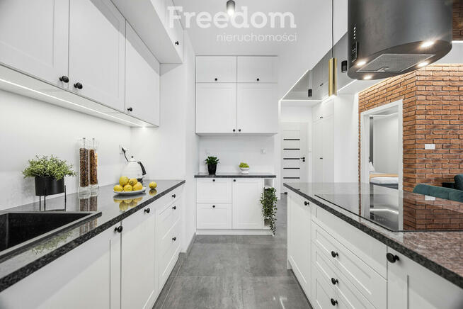 Komfortowe mieszkanie w sercu Marek