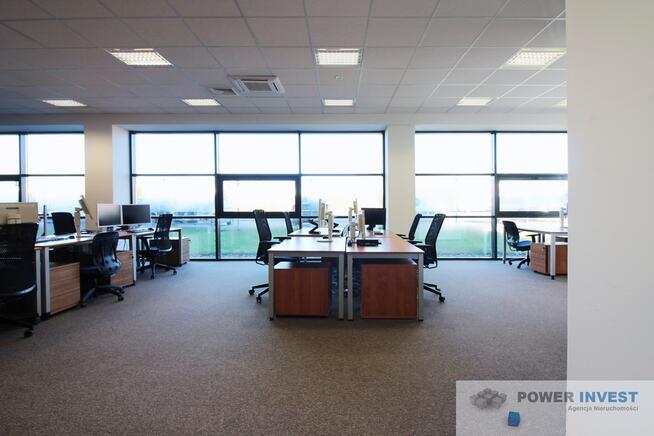 DO WYNAJĘCIA przestronne biuro
