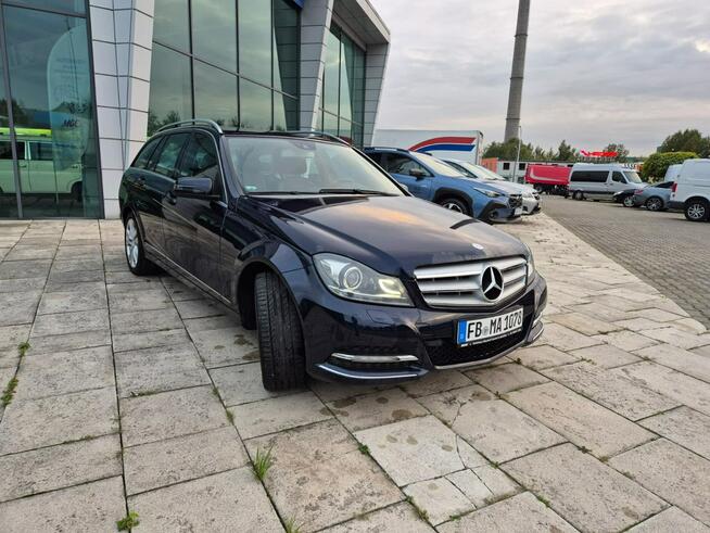 Mercedes-Benz Klasa C 200 CGI Automatik BlueEFFICIENCY Avantgarde