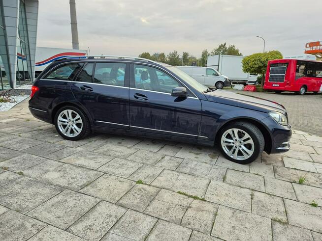 Mercedes-Benz Klasa C 200 CGI Automatik BlueEFFICIENCY Avantgarde