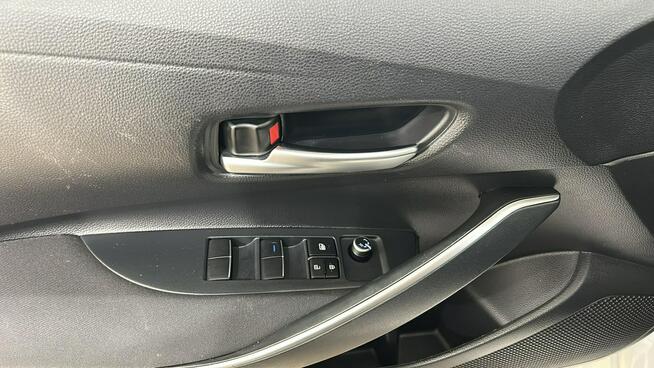 Toyota Corolla 1.8 Hybrid GPF Active sedan