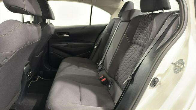 Toyota Corolla 1.8 Hybrid GPF Active sedan