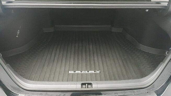 Toyota Camry 2.5 Hybrid Comfort CVT ! Z Polskiego Salonu ! FV 23 % !