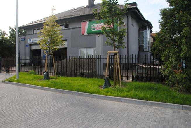 Warsztat samochodowy Budynek usługowo-mieszkalny