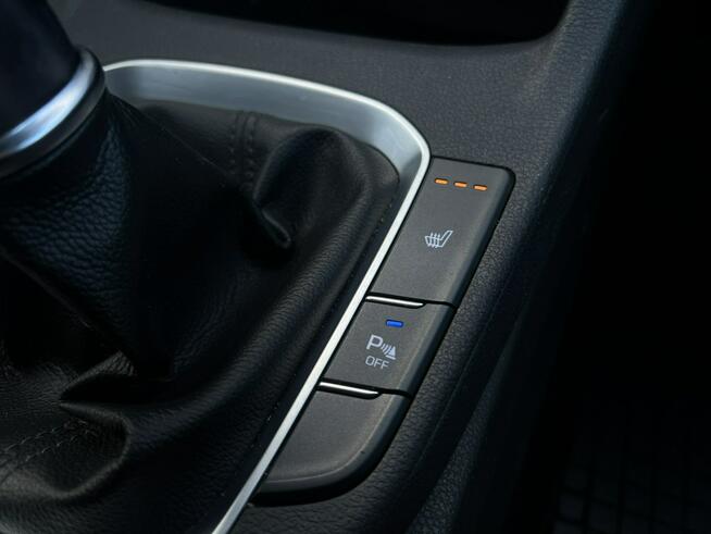 Hyundai i30 1.5DPI 110KM Comfort + Pakiet Zimowy Salon Polska 2021 VAT 23