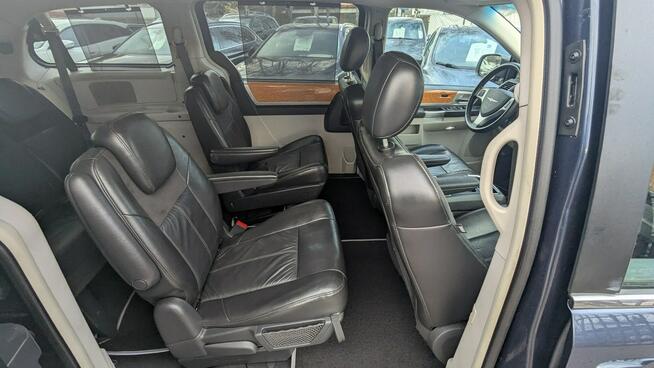 Chrysler Grand Voyager 2.8CRD*163PS*ZAREJESTROWANY*Bezwypadkowy*Skóra*7-Osób*Klima*Serwis*