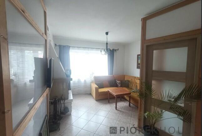 4-pokojowe mieszkanie w Starej Miłosnej