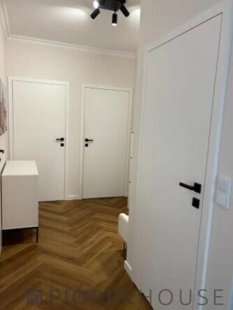 3-pokojowe mieszkanie na Pradze-Północ