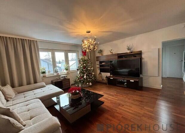 4-pokojowe mieszkanie na Wawrze