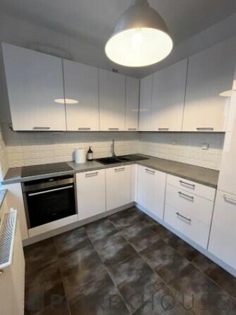 2-pokojowe mieszkanie na Pradze-Północ