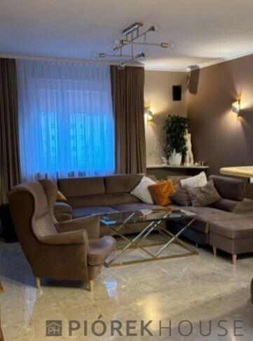 3-pokojowe mieszkanie na Pradze-Południe