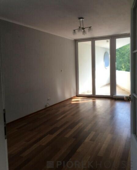 4-pokojowe mieszkanie na Pradze-Południe