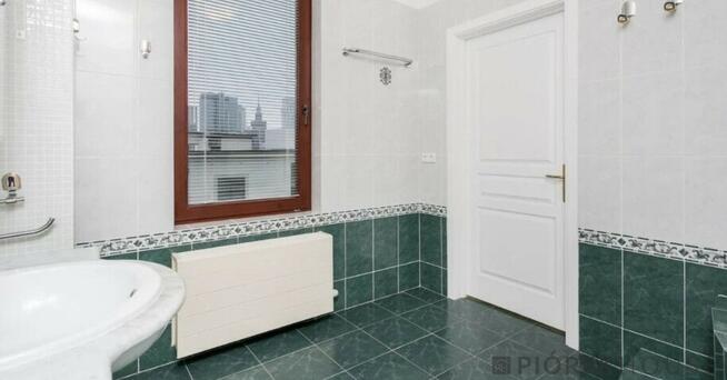 5-pokojowe mieszkanie na Woli