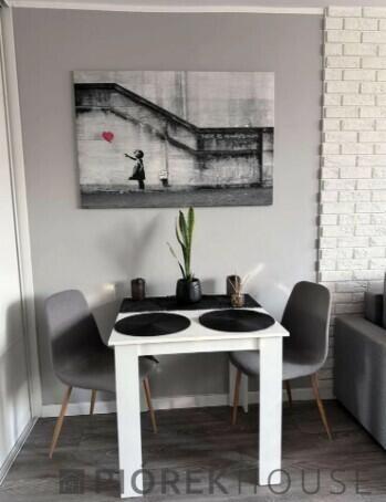 2-pokojowe mieszkanie na Ochocie