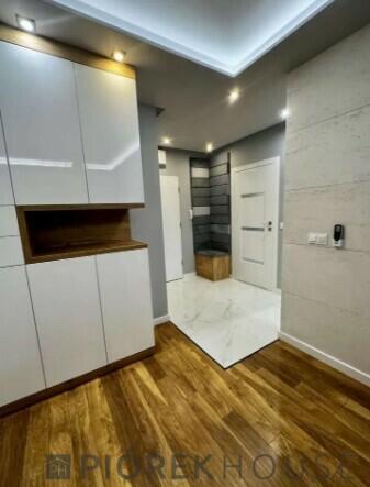 2-pokojowe mieszkanie na Pradze-Południe