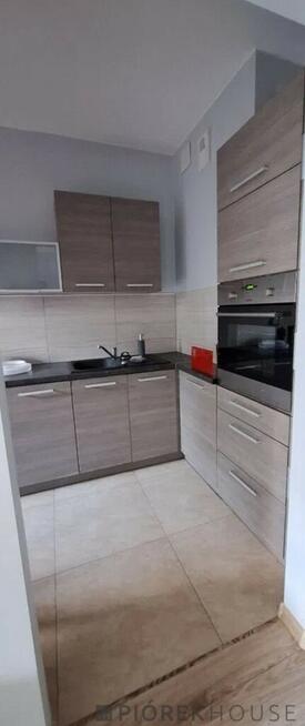 Przestronna kawalerka na Woli