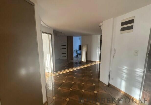 5-pokojowe mieszkanie na Wilanowie